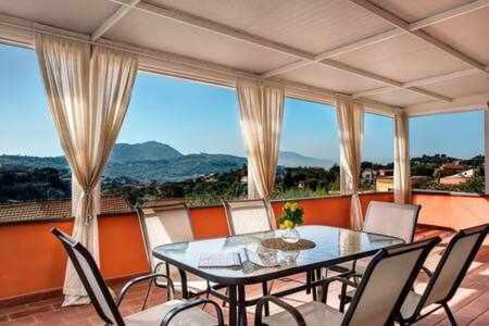 Gocce Villas - Villa De Flores Country Style Villa With Pool Масса-Лубренсе Экстерьер фото