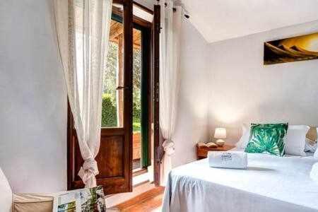 Gocce Villas - Villa De Flores Country Style Villa With Pool Масса-Лубренсе Экстерьер фото