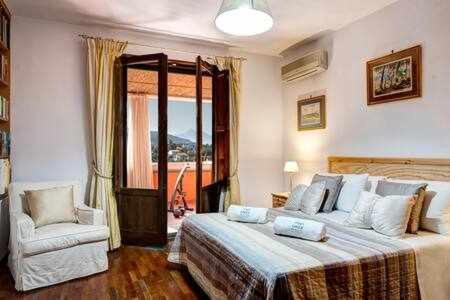 Gocce Villas - Villa De Flores Country Style Villa With Pool Масса-Лубренсе Экстерьер фото