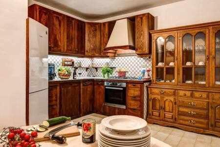 Gocce Villas - Villa De Flores Country Style Villa With Pool Масса-Лубренсе Экстерьер фото