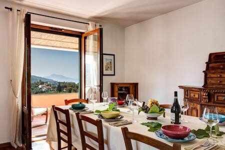 Gocce Villas - Villa De Flores Country Style Villa With Pool Масса-Лубренсе Экстерьер фото