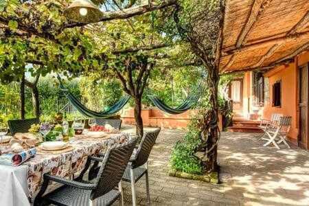 Gocce Villas - Villa De Flores Country Style Villa With Pool Масса-Лубренсе Экстерьер фото